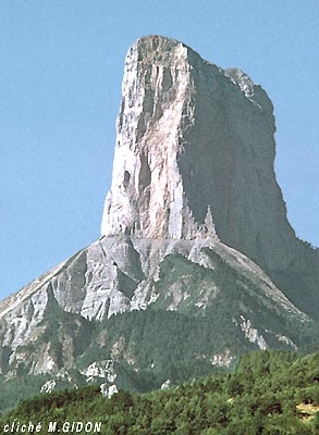 Mount Aiguille -- Mont Aiguille (© Maurice GIDON in GEOL-ALP)